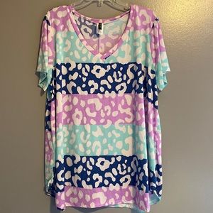 Glitzy Girlz Boutique NWOT top